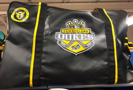 CUMBERLAND DUKES EQUIPMENT BAG- TEEN (31L X 18H X 15W) WITH EMBROIDERED DUKES LOGO