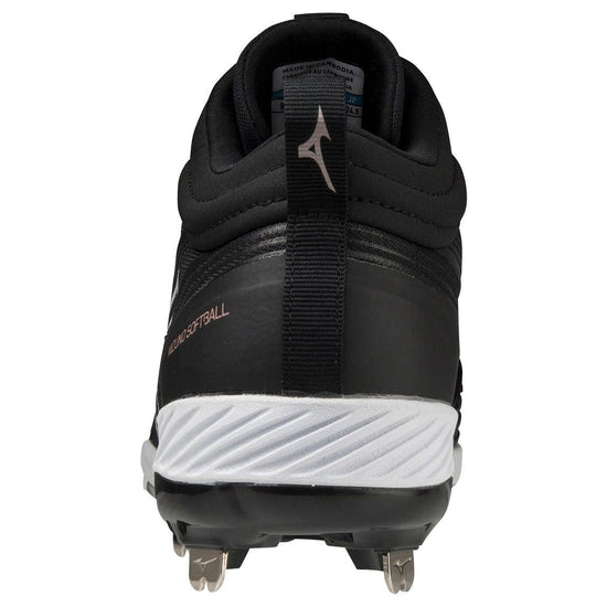 Mizuno Sweep 6 Low Women's Metal Softball Cleat