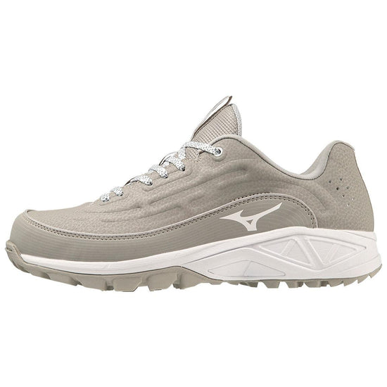 Mizuno Ambition 3 FP Low All Surface Women's Turf Shoe