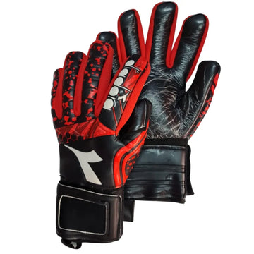 DIADORA SOCCER GOALKEEPER GLOVES FURIA BLACK/RED