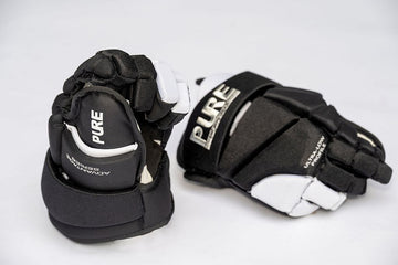 PURE RINGETTE GLOVES NYLON BLACK/WHITE JR AND INT